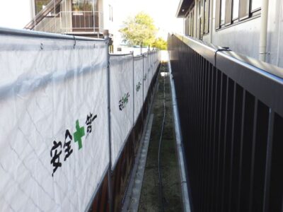 【植栽管理】新しくできた公共施設敷地内の除草作業と高木剪定・低木剪定を2人半日で実施した事例｜京都府長岡京市